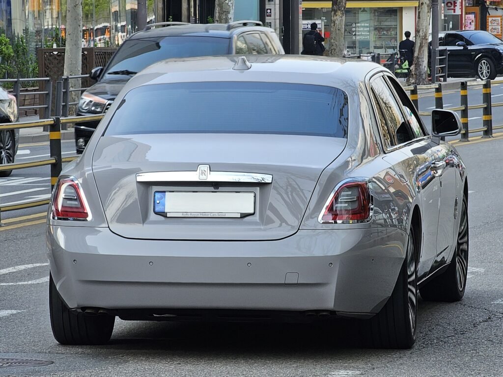 Rolls-Royce Ghost Extended photo