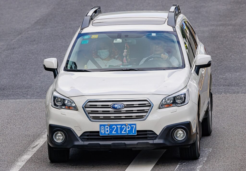Subaru E-Outback photo
