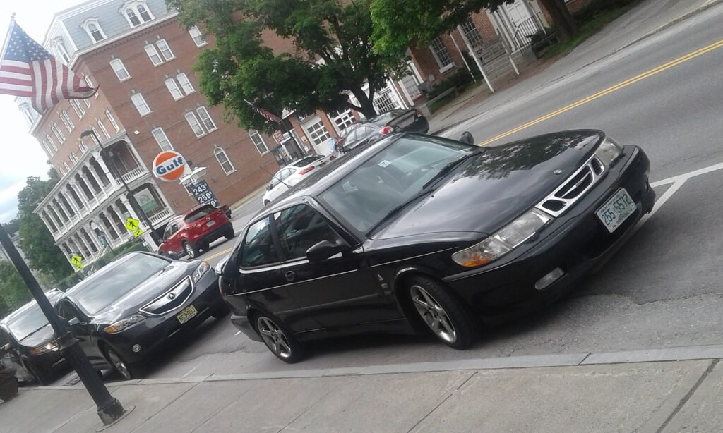 Saab 9-3 photo
