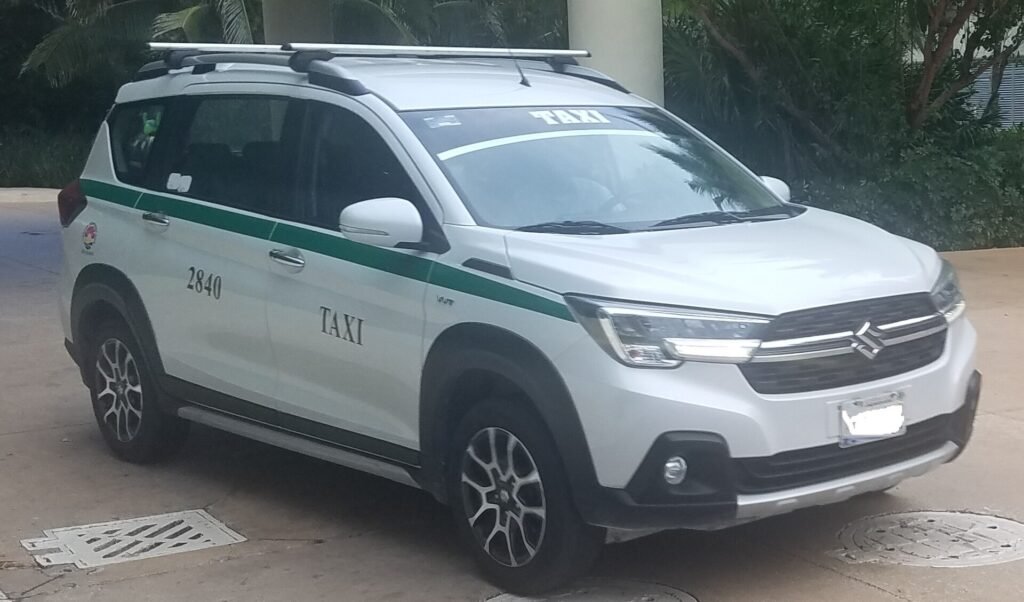 Suzuki XL7 photo