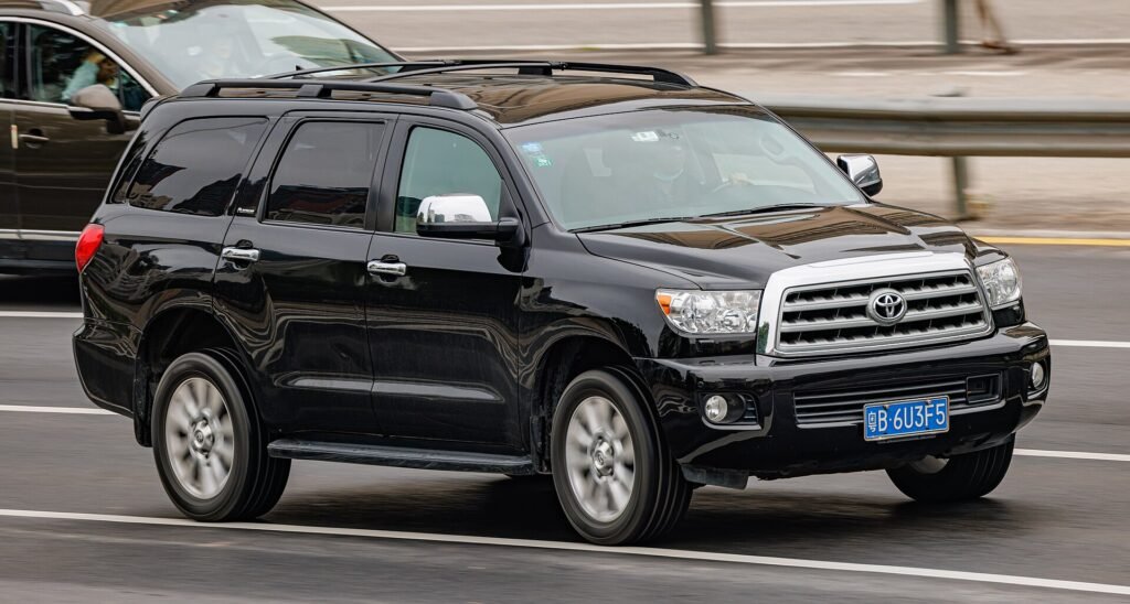 Toyota Sequoia photo
