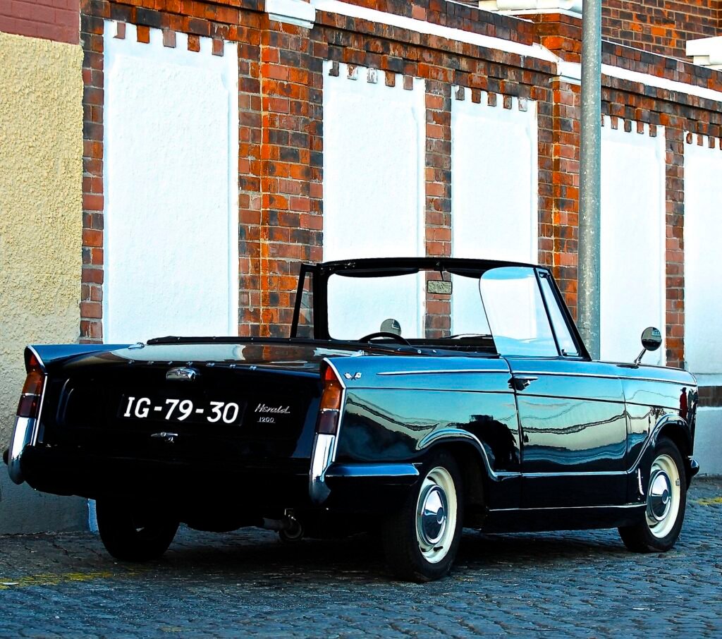 Triumph TR6 PI photo