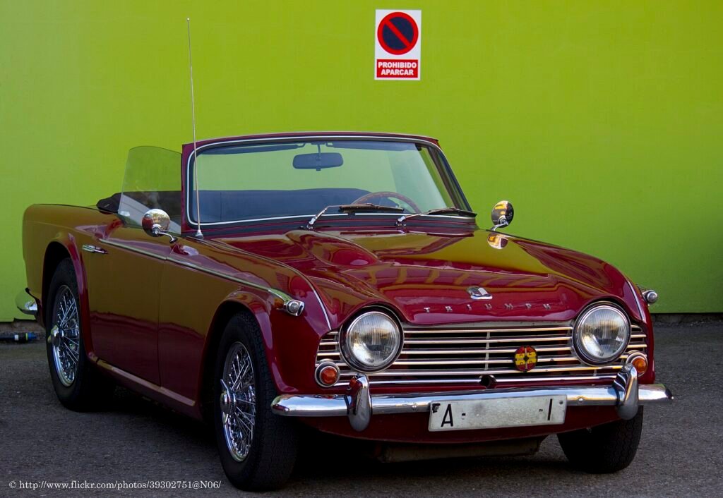 Triumph TR4A Irs photo