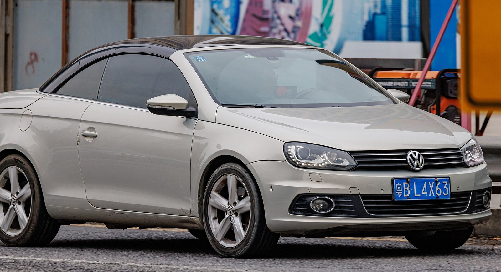Volkswagen Eos