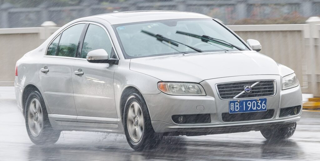 Volvo S80 photo