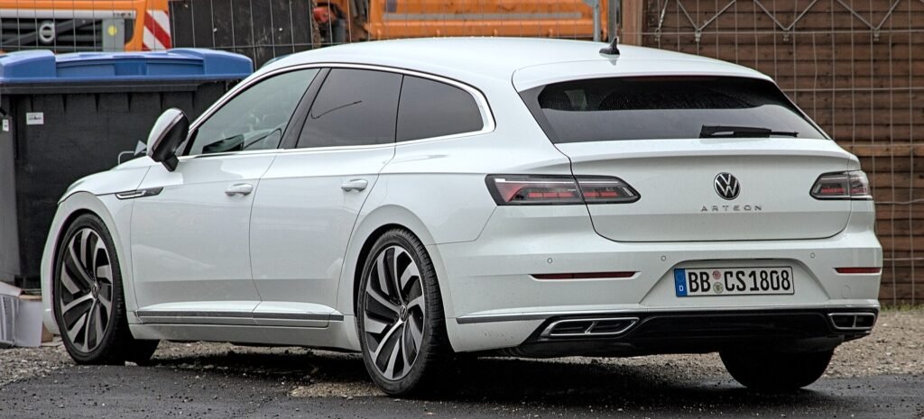 Volkswagen Arteon photo