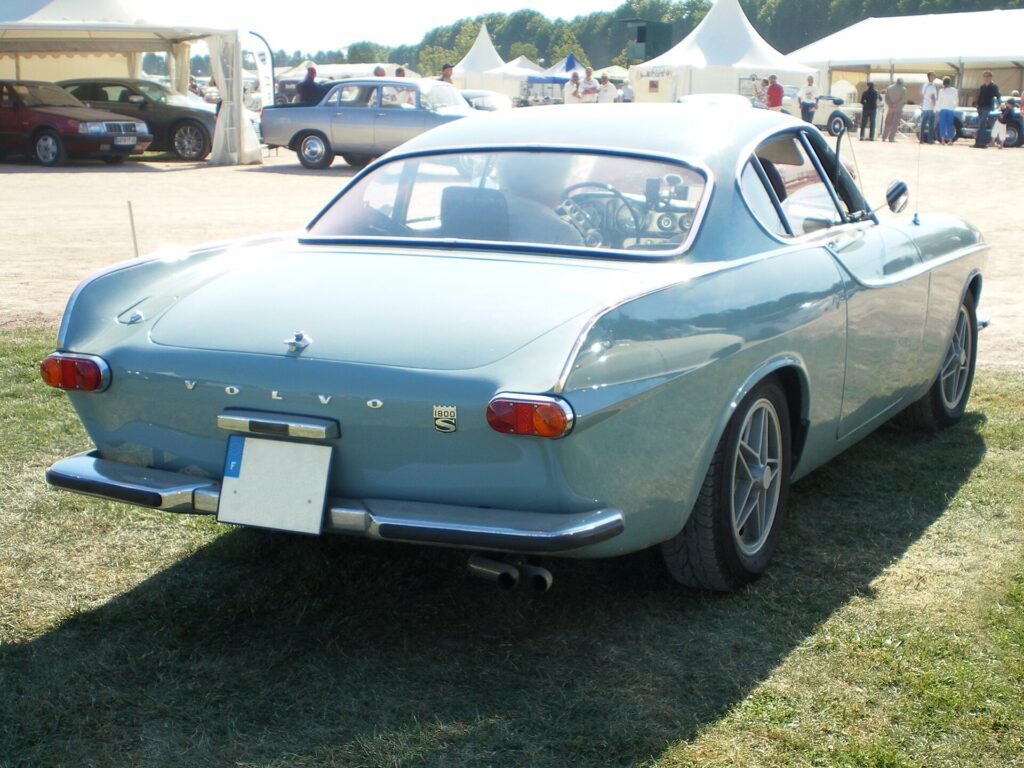 Volvo 1800E photo