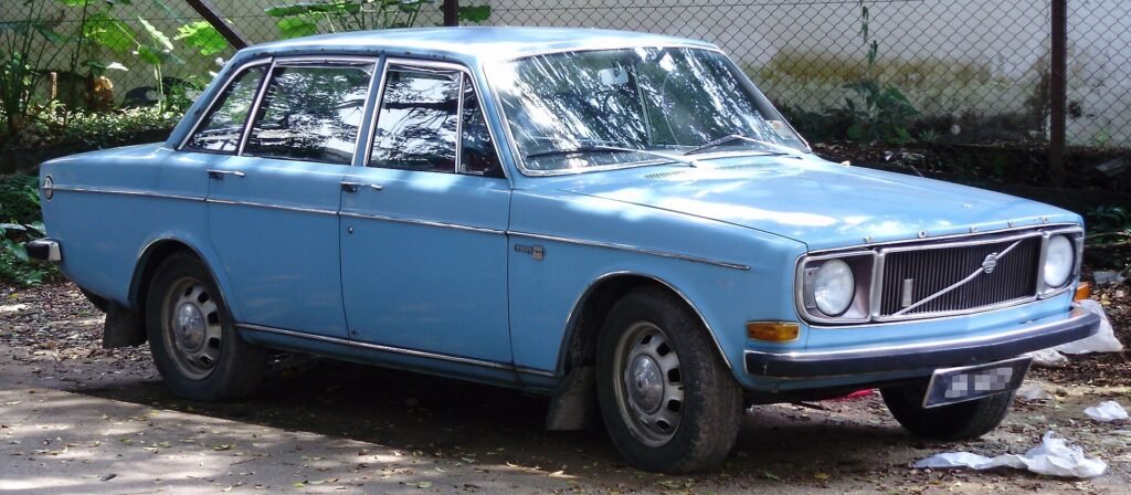 Volvo 140 photo