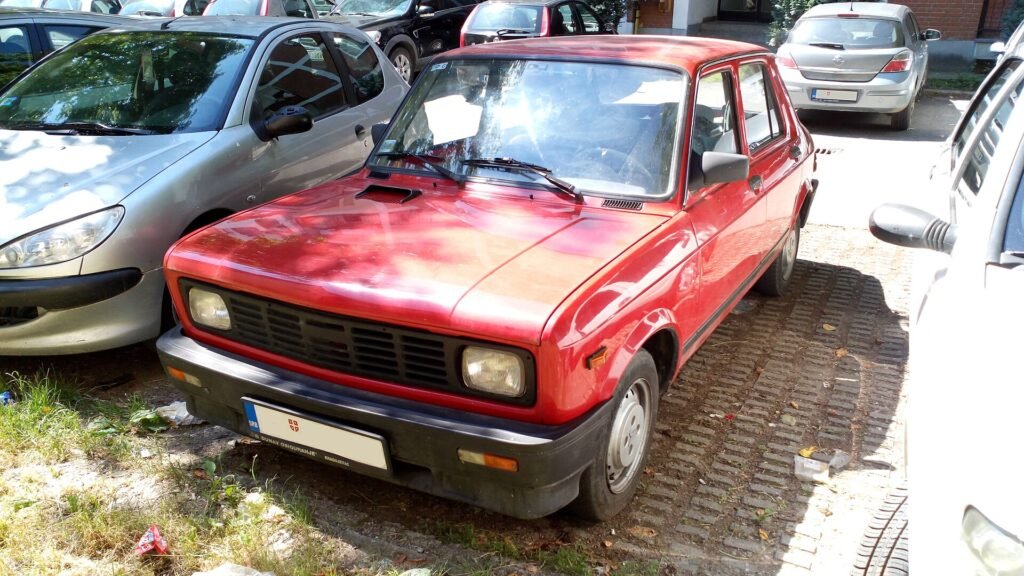 Zastava 1100 photo