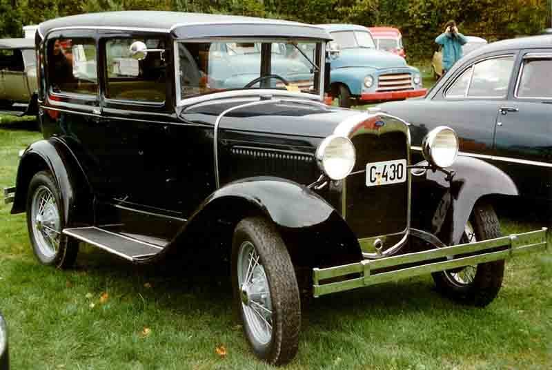 Ford Sedan Tudor photo