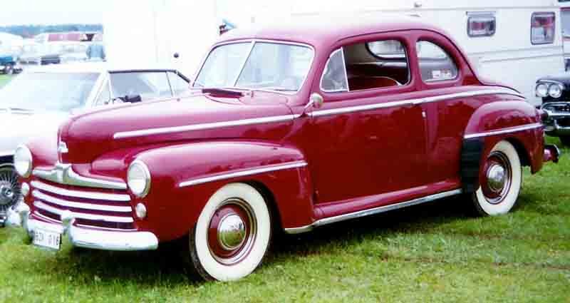 Ford Super De Luxe photo