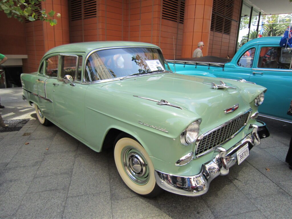 Chevrolet 210 photo