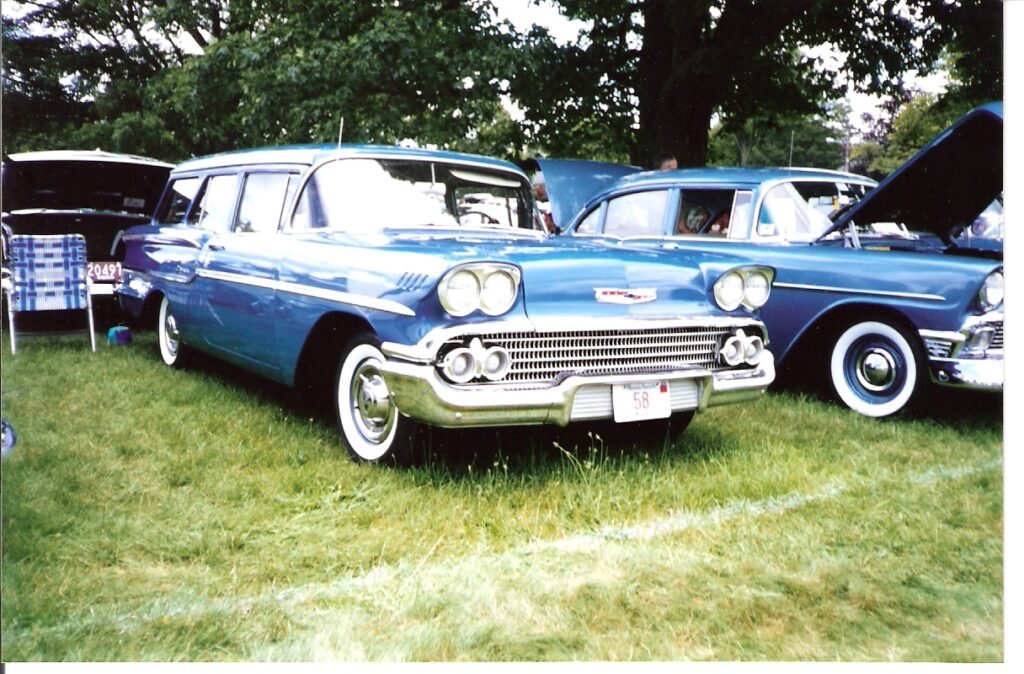 Chevrolet Yeoman photo