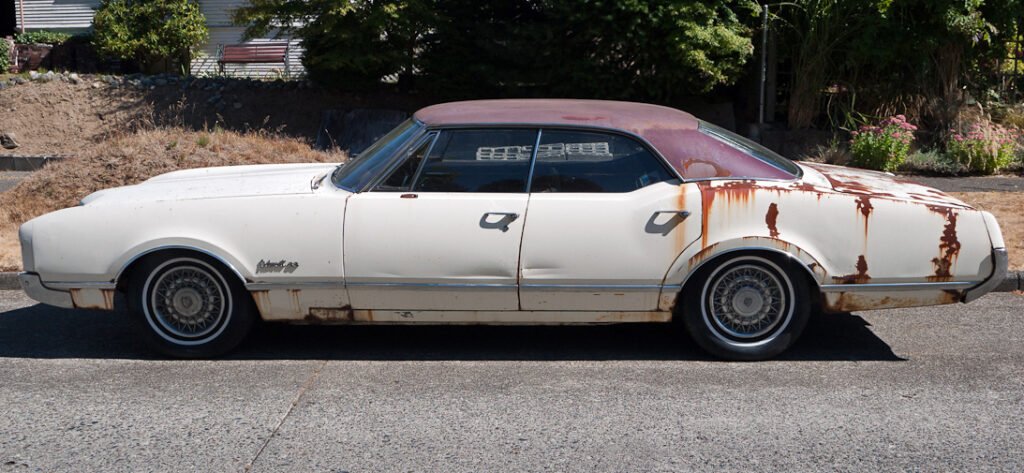 Oldsmobile Delmont 88 photo