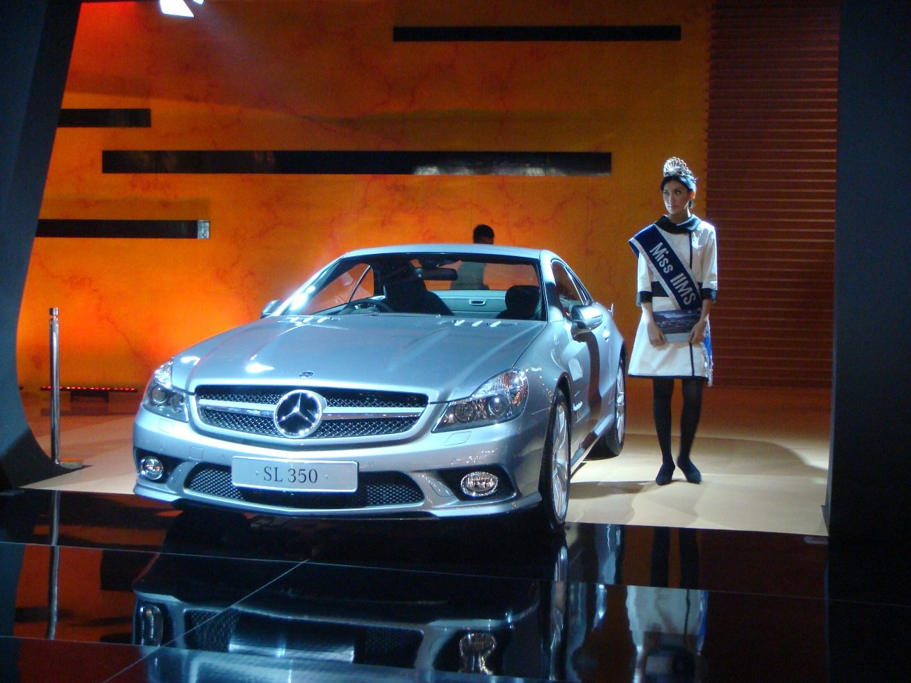 Mercedes-Benz 350 SL