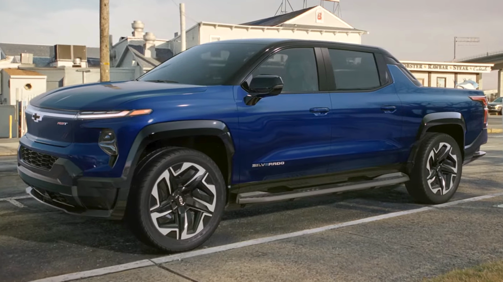Chevrolet Silverado EV photo