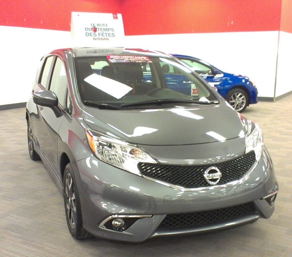 Nissan Versa Note photo
