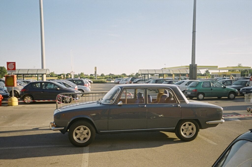 Alfa Romeo 2000 Berlina photo