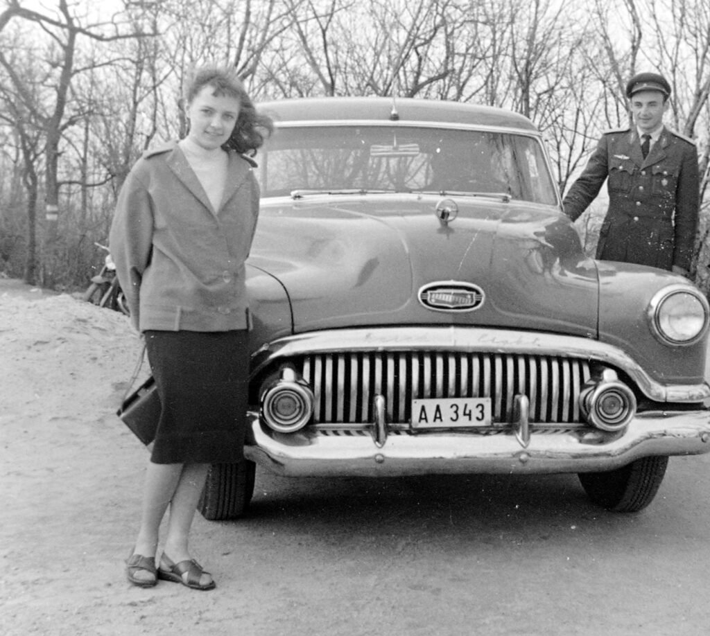 Buick Eight photo
