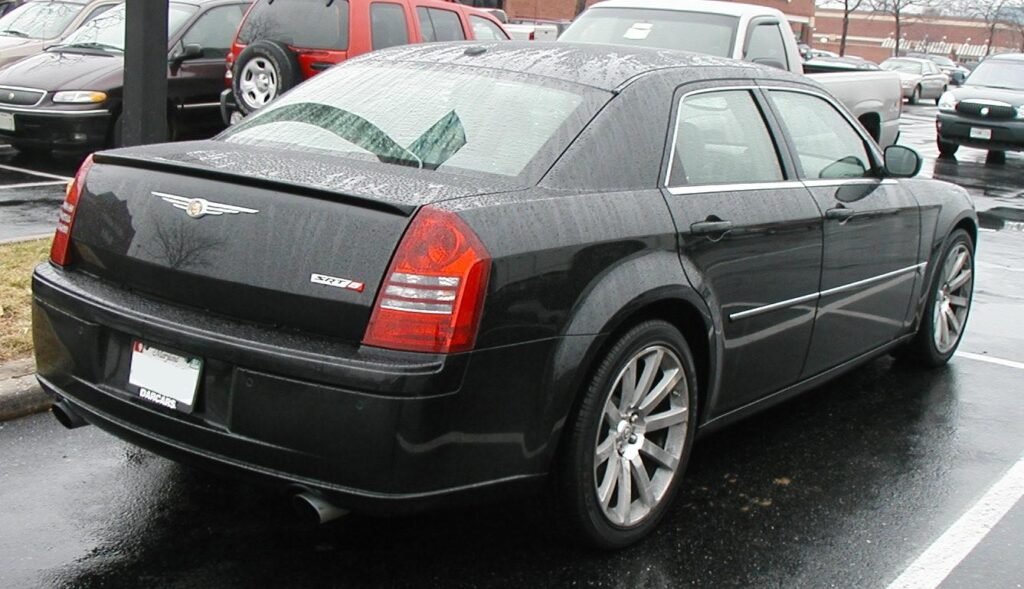 Chrysler 300C SRT8 photo