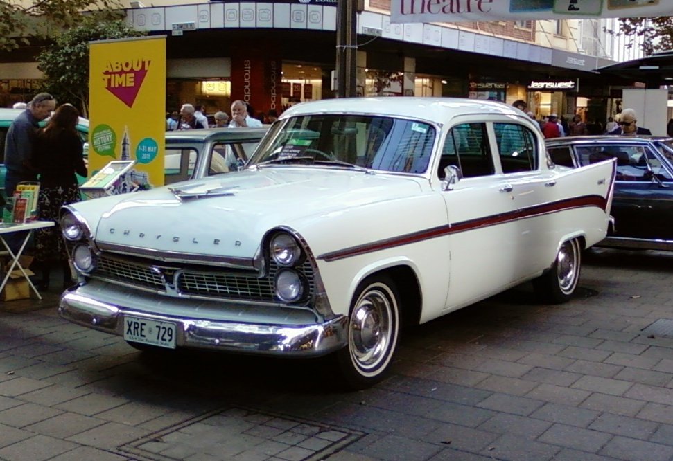 Chrysler Royal photo