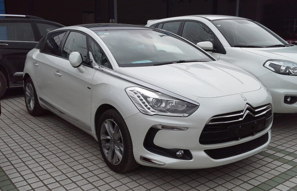 DS DS 5 photo