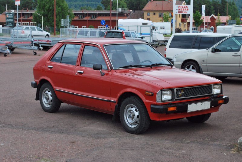 Daihatsu Charade photo