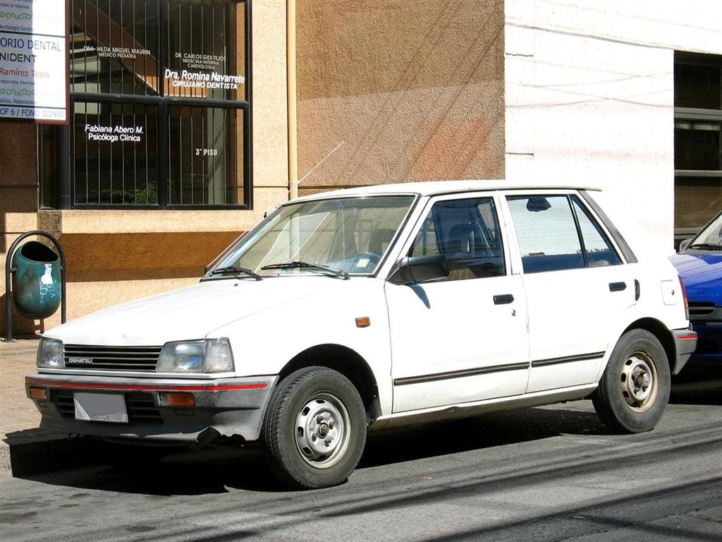 Daihatsu Charade Cs photo