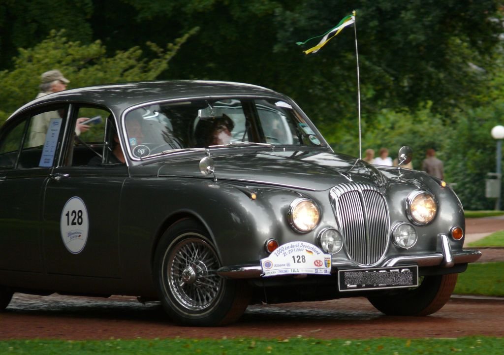 Daimler 250