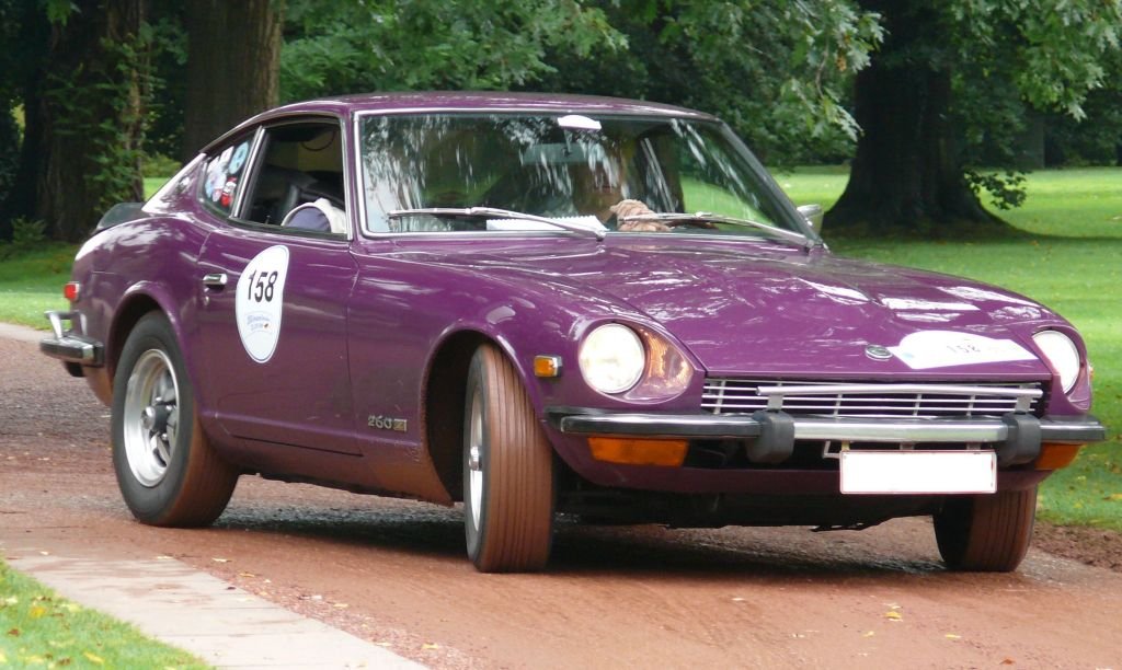 Datsun 260 photo