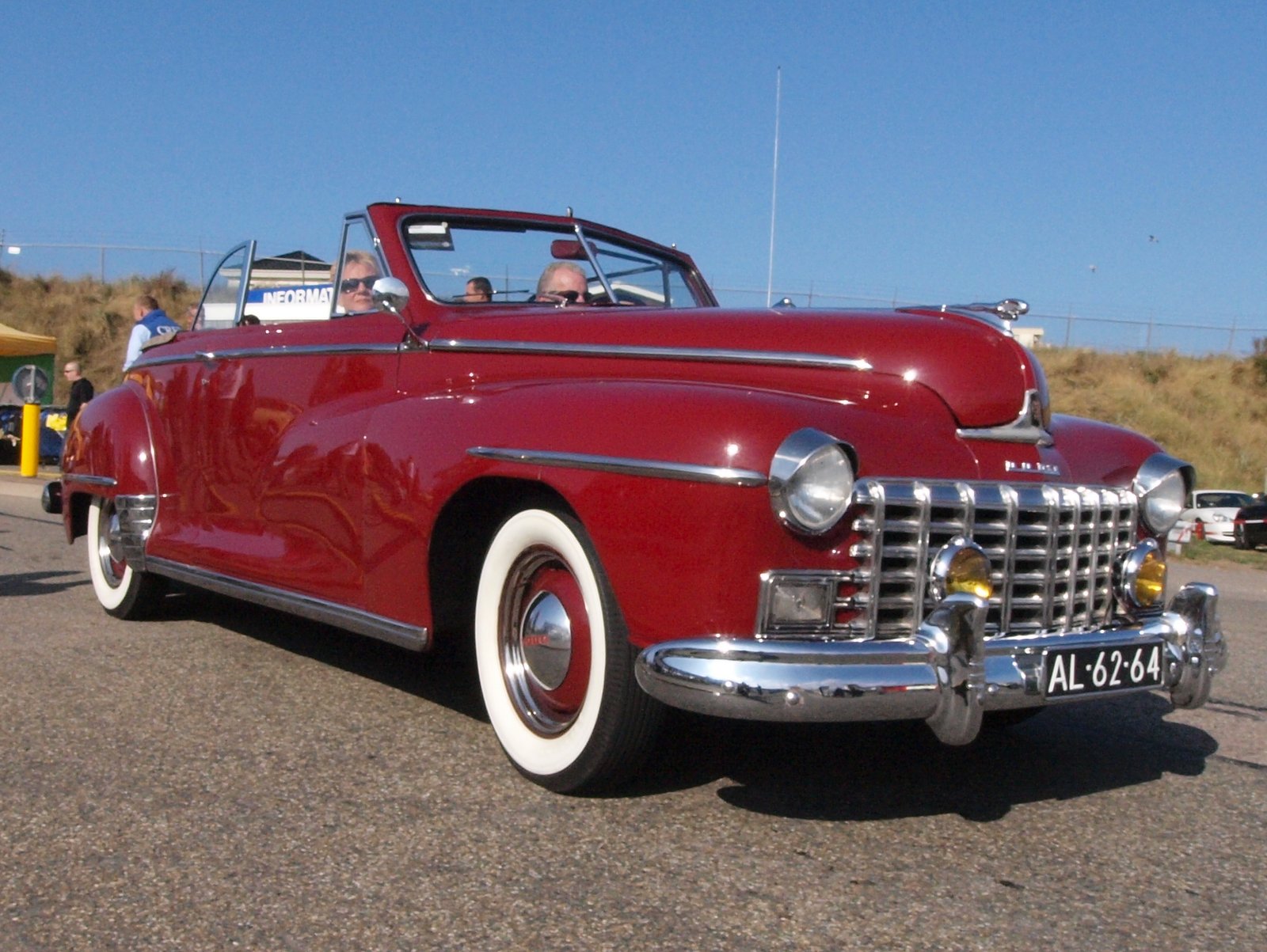 Dodge Custom