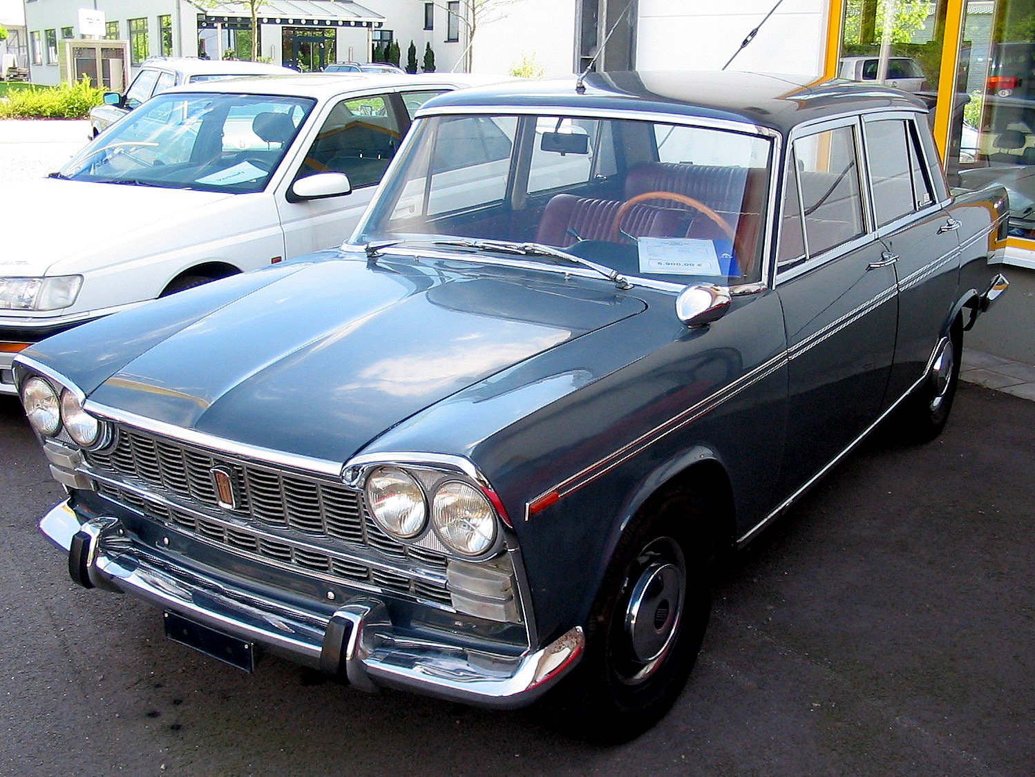Fiat 2300