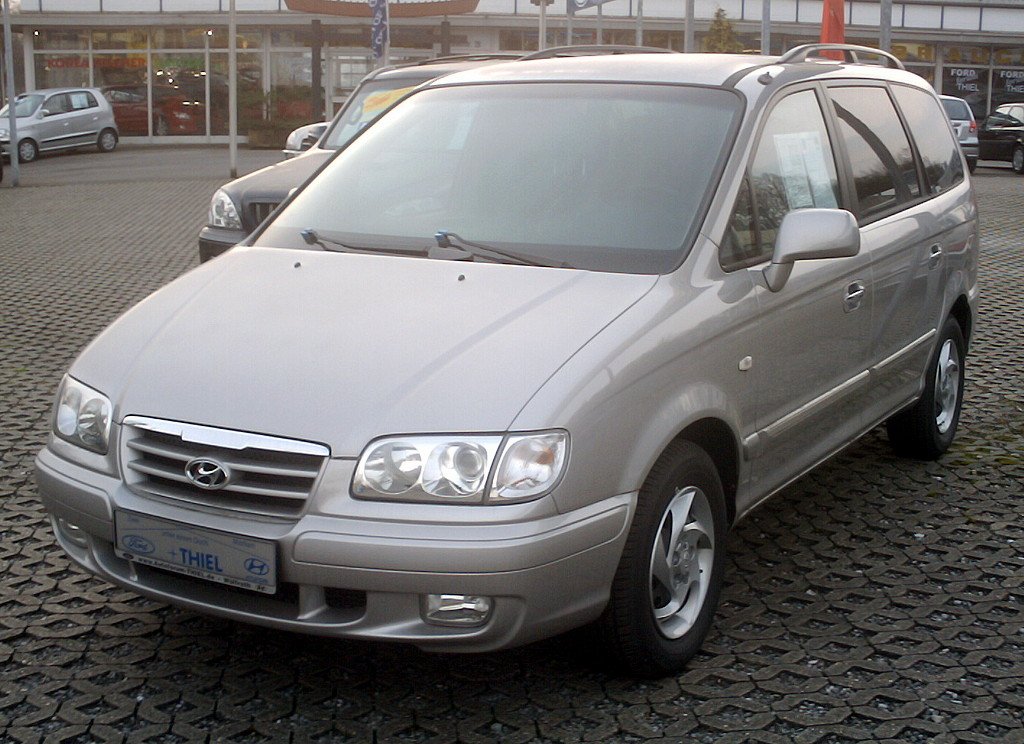 Hyundai Trajet photo