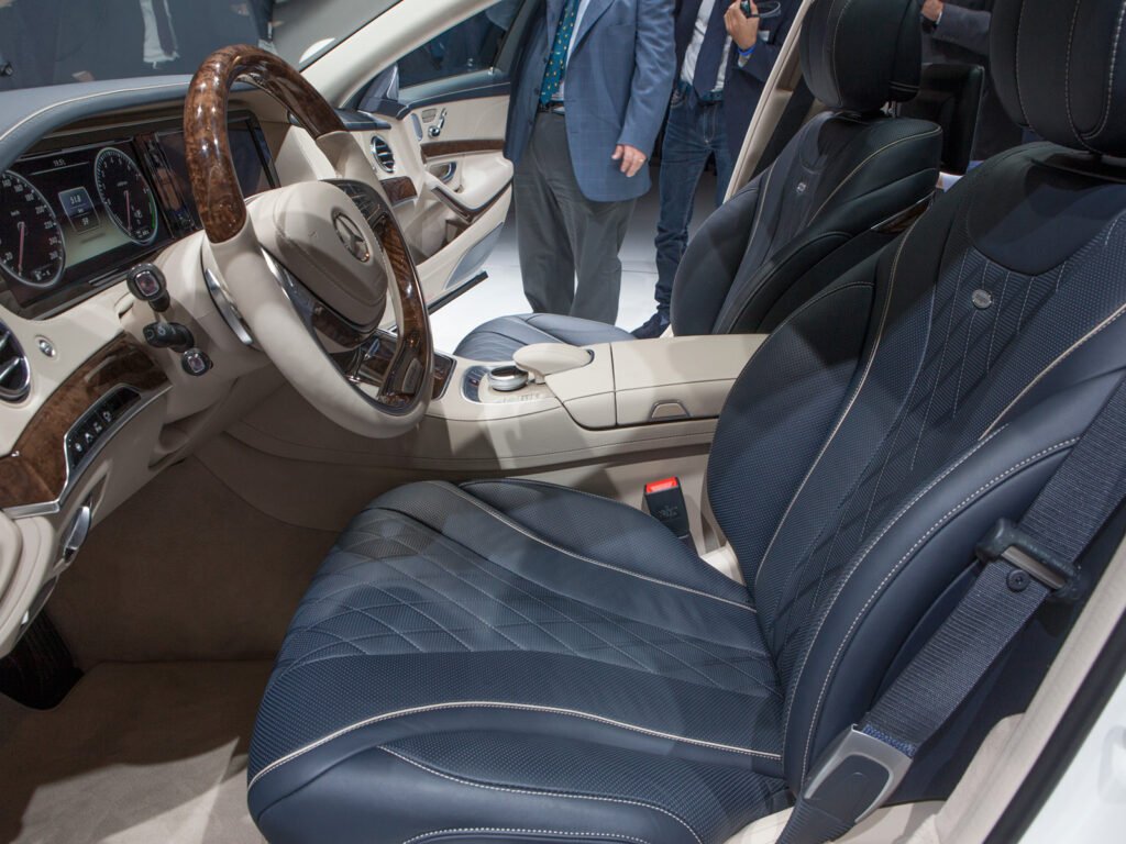Mercedes-Benz 500 S photo