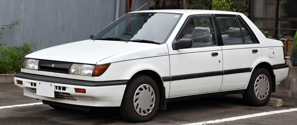 Isuzu Gemini photo