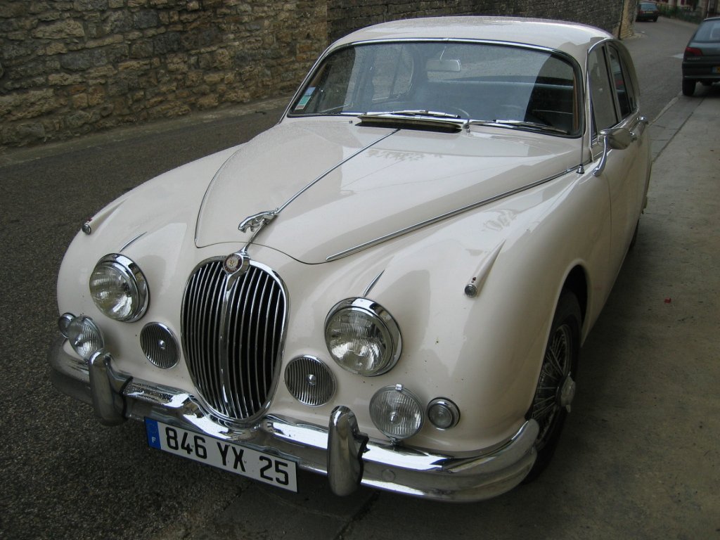 Jaguar MK2 photo
