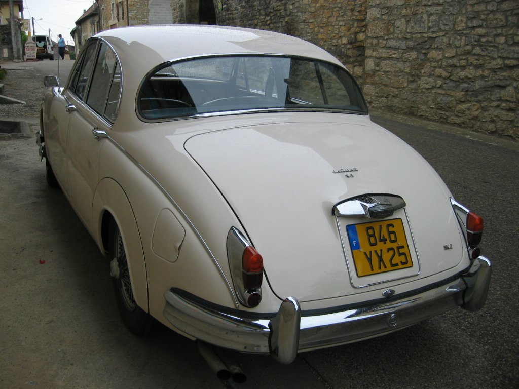 Jaguar MK2 photo