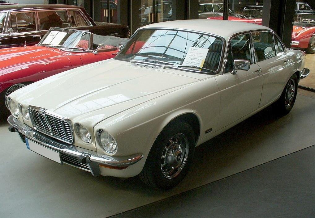 Daimler Xj