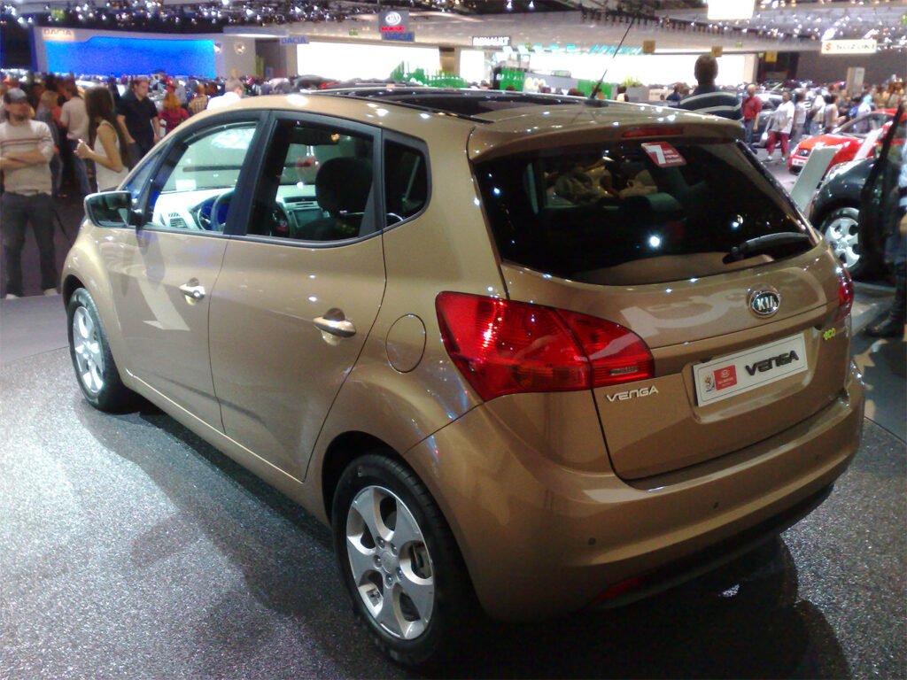 Kia Venga photo
