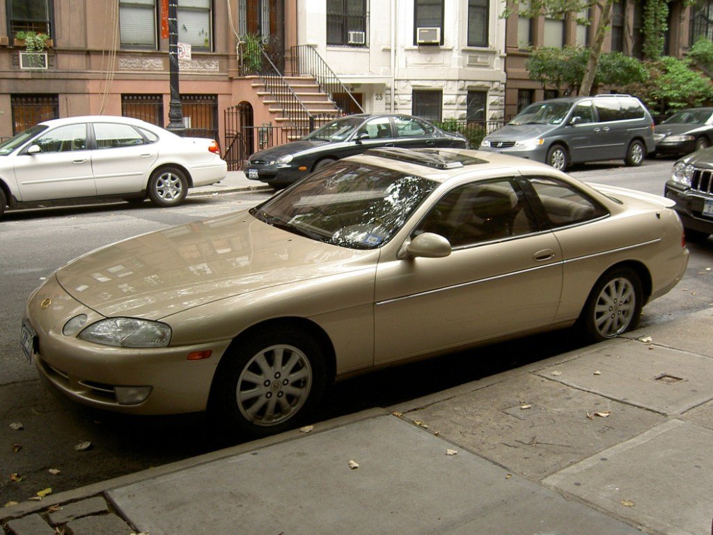 Lexus SC300
