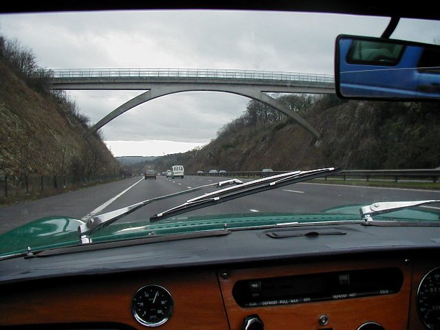 Infiniti M25