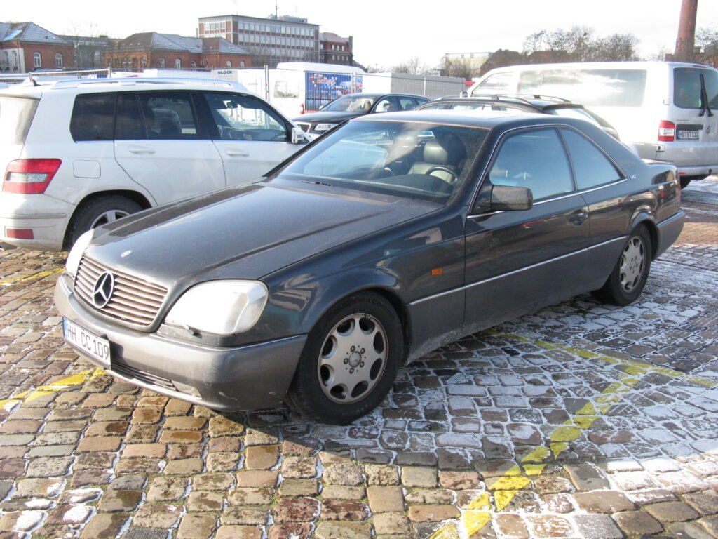Mercedes-Benz 600 SEC photo