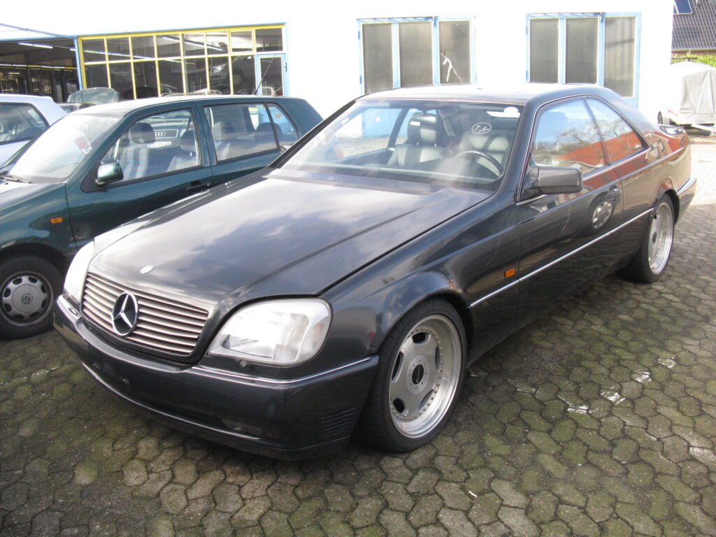 Mercedes-Benz 600 SEC photo
