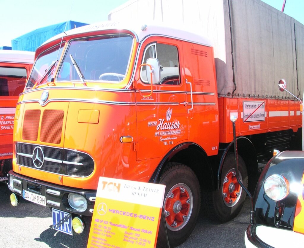 Mercedes-Benz Lp photo