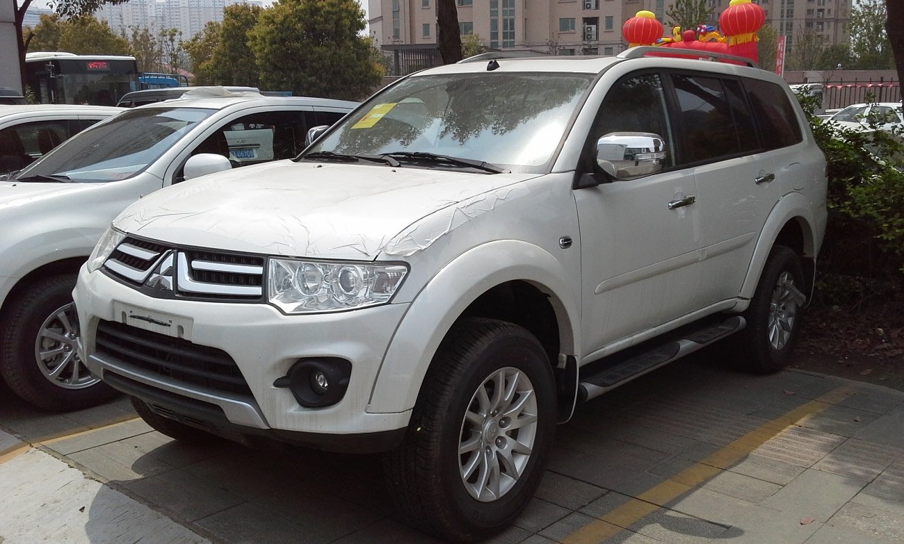 Mitsubishi Challenger