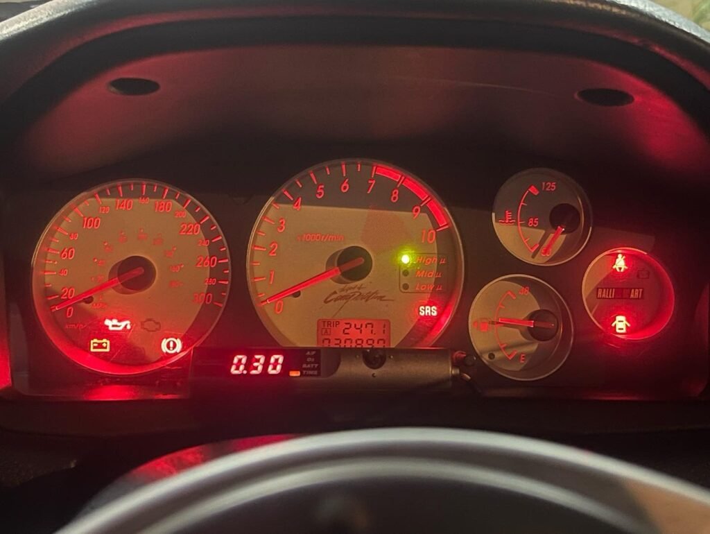 Mitsubishi Evolution photo