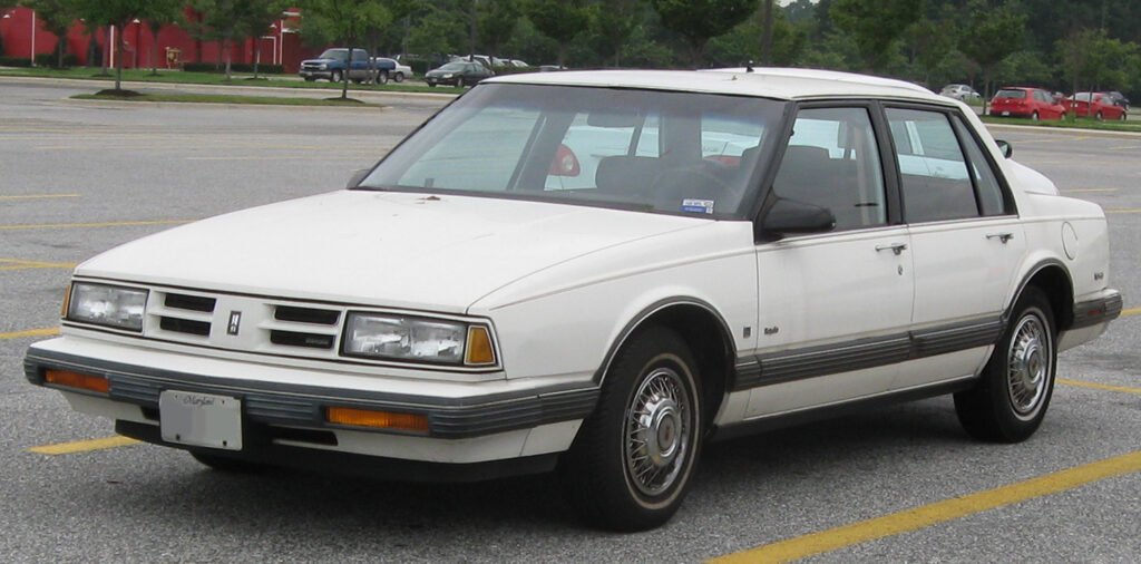 Oldsmobile Eighty-Eight photo