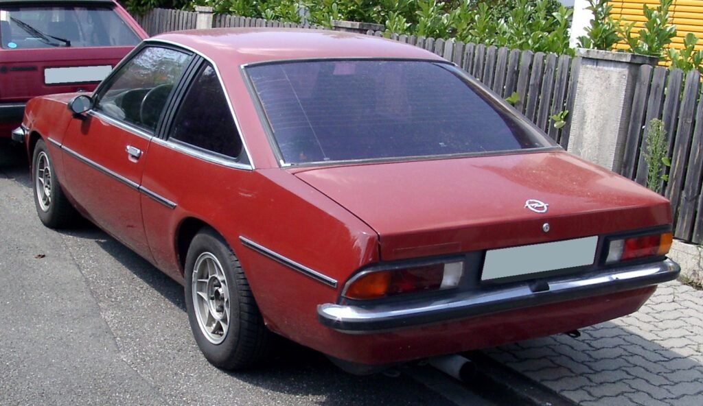 Opel Manta B photo