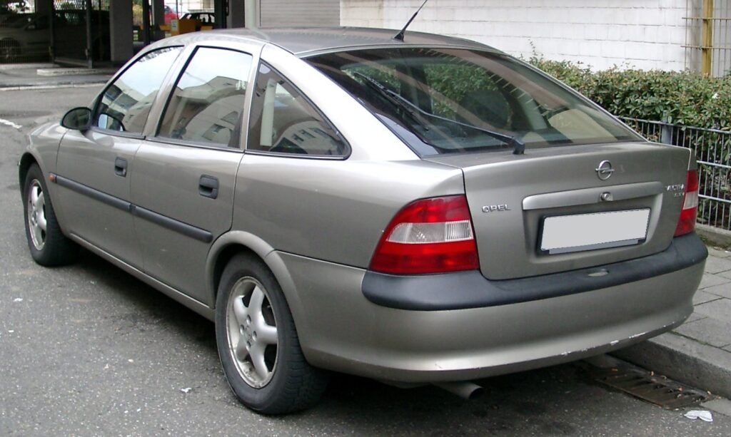 Opel Vectra photo