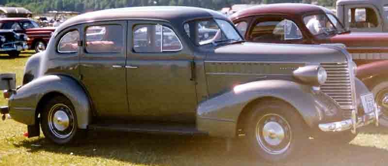 Pontiac Six photo
